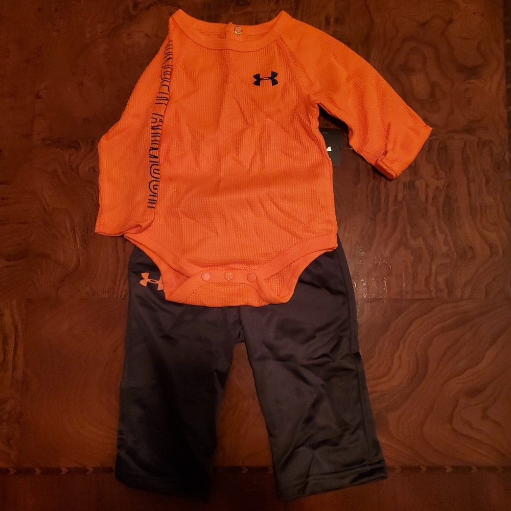 3/6 mo under armour 2 peice